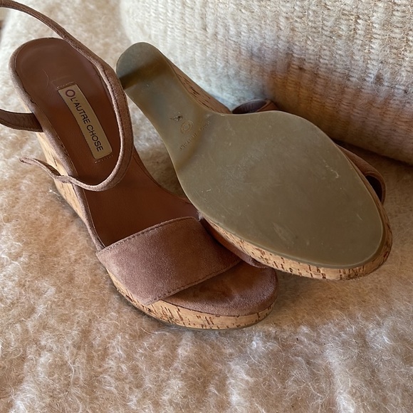 Platform sandals in mauve suede by L”Autre Chose size 6.5. Excellent condition. - Picture 3 of 4